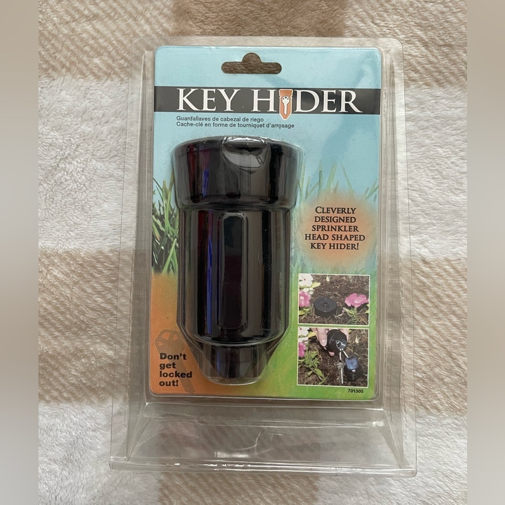 NEW Black Key Hider Holder